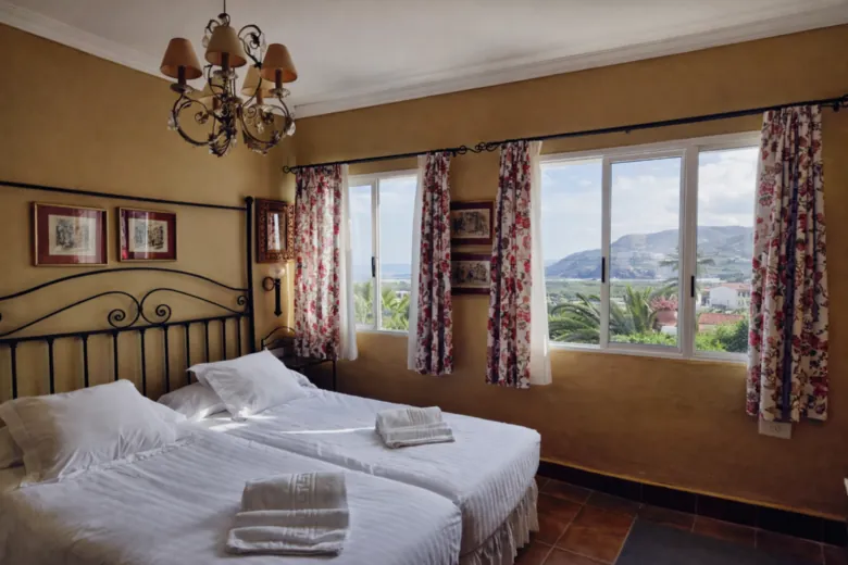 Estándar con vistas al mar y jardín, foto 1